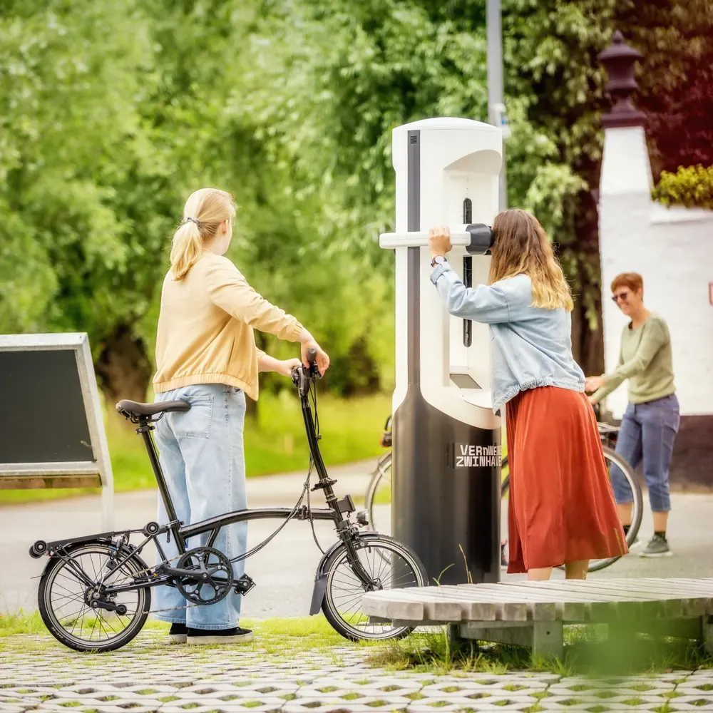 La cabina Timescope de Damme, en los circuitos ciclistas del Zwin © Jan Darthet